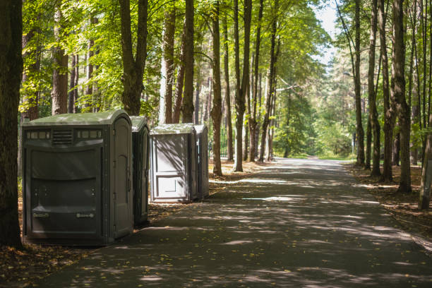 Porta potty delivery and setup in Clear Lake, SD